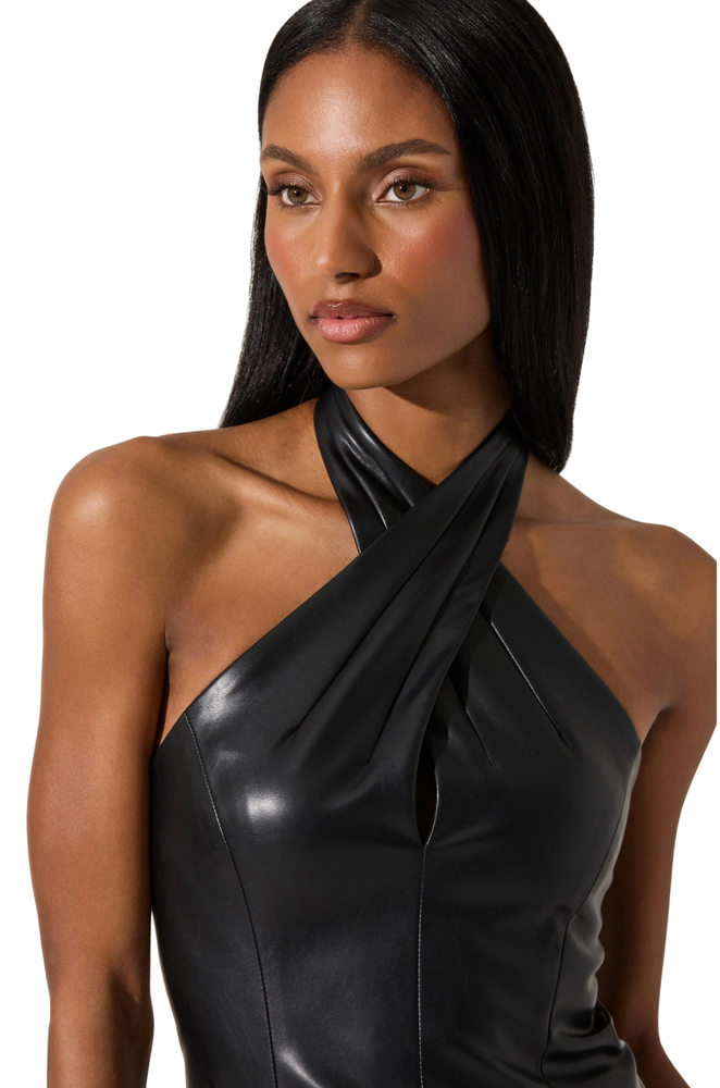 Blusa Negra Halter Dania