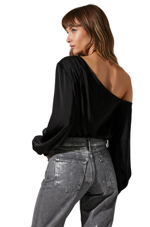 Blusa Negra Hombro Nydia